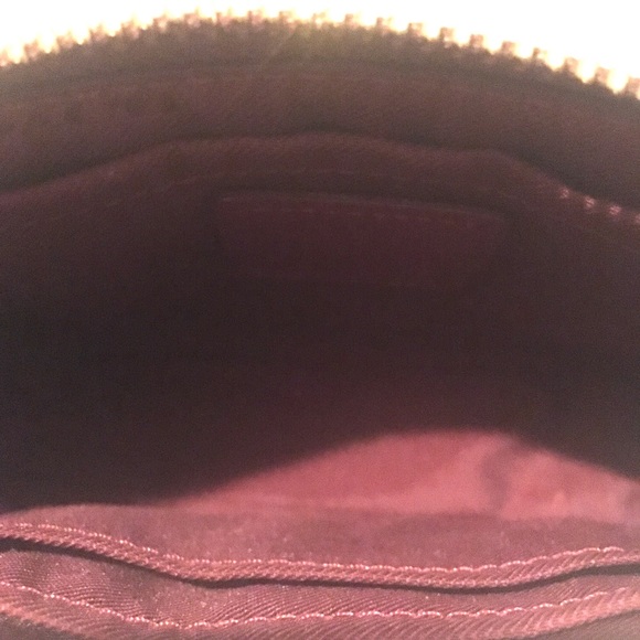 Coach Nolita 19 Wristlet Metallic Pebble Leather. - Picture 8 of 8